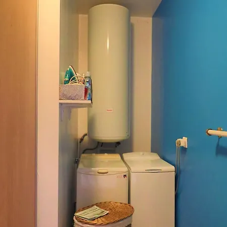 Lumineux Et Spacieux Avec Terrasses Et Ascenseur En Centre-ville De - Fr-1-494-182 Apartament *